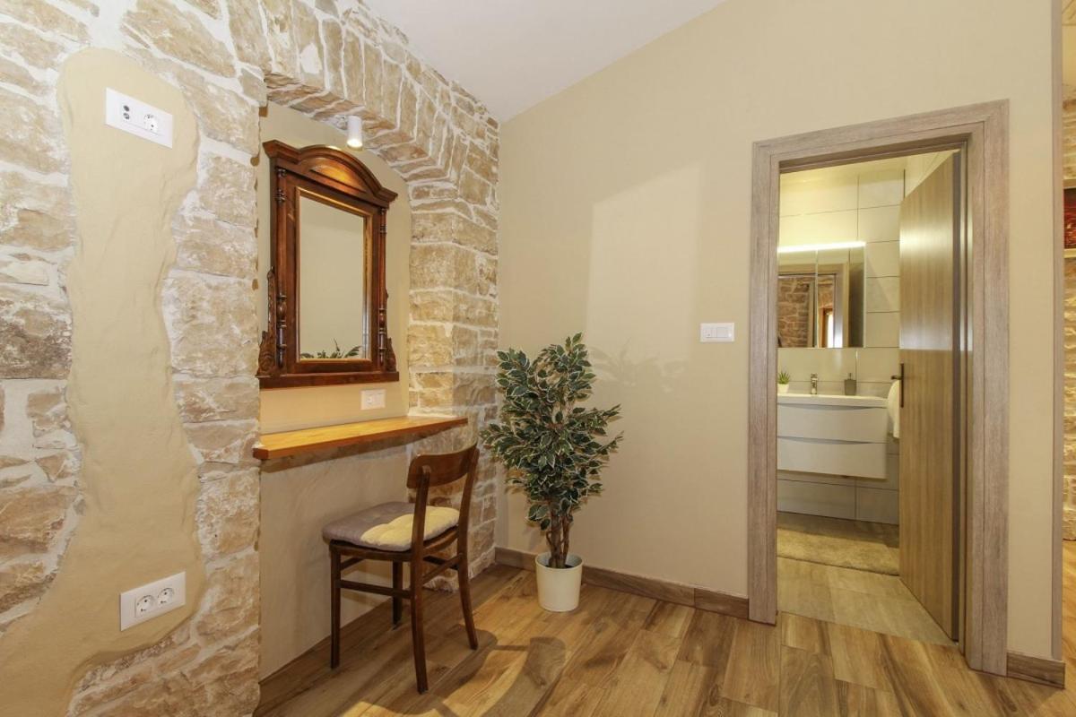 Villa Olea In Barat - Haus Fuer 6-8 Personen Канфанар Экстерьер фото