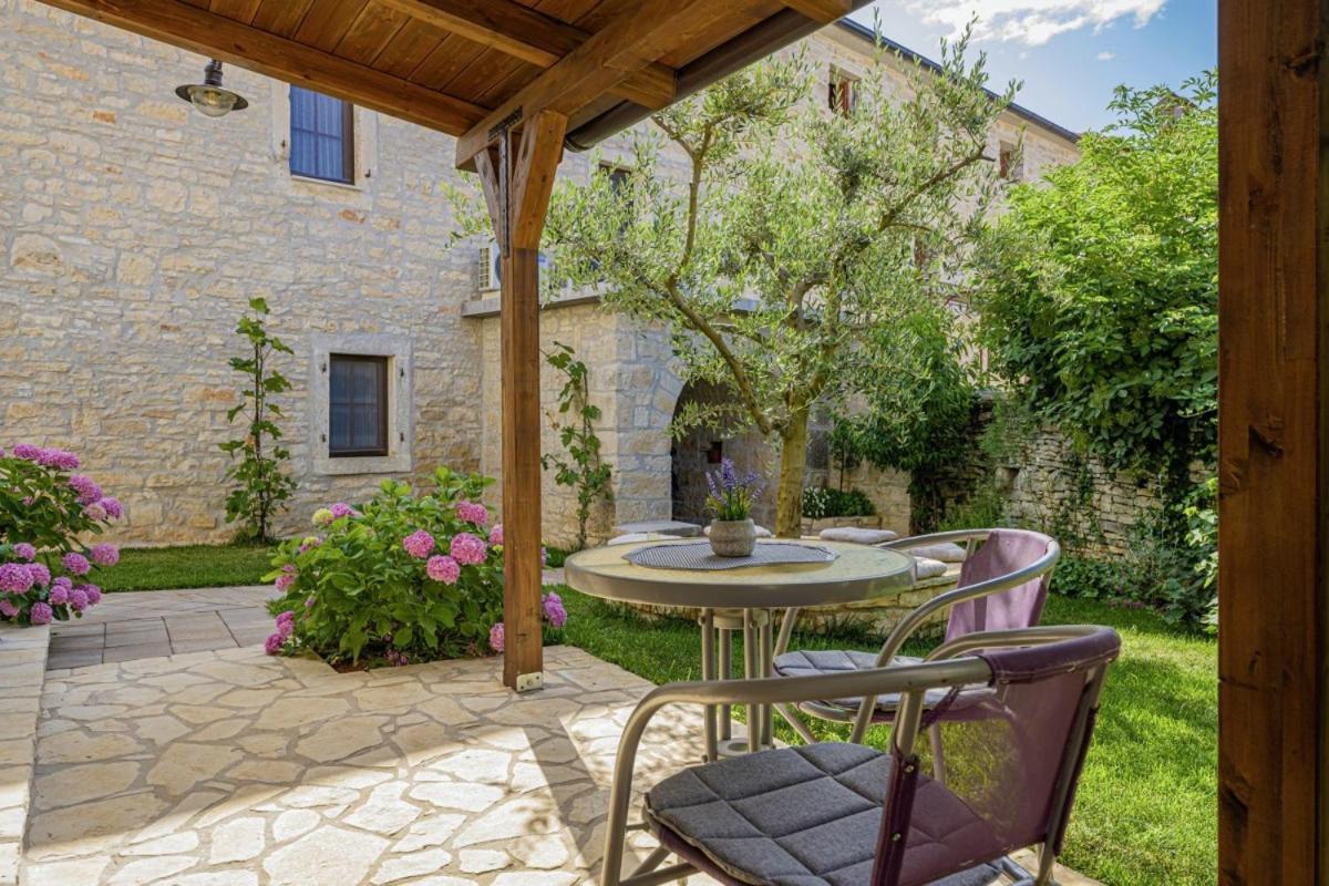 Villa Olea In Barat - Haus Fuer 6-8 Personen Канфанар Экстерьер фото