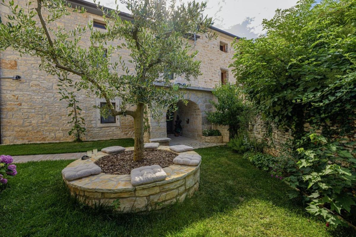 Villa Olea In Barat - Haus Fuer 6-8 Personen Канфанар Экстерьер фото