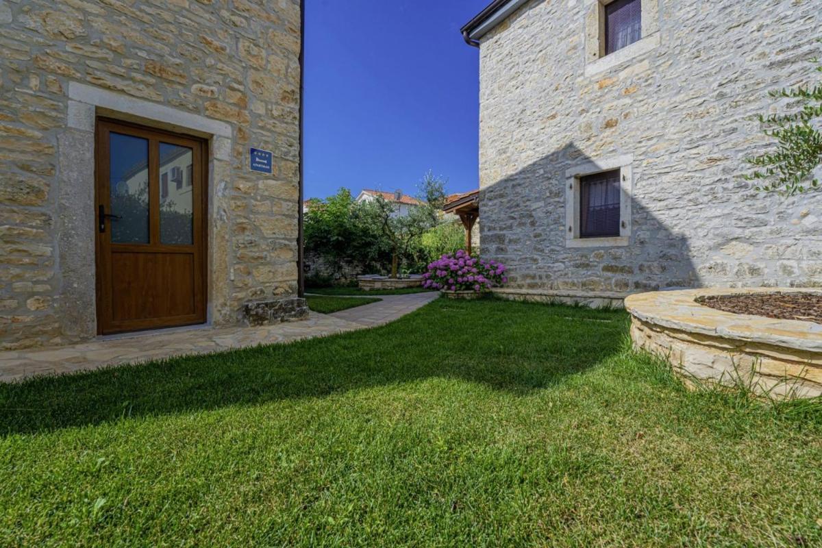 Villa Olea In Barat - Haus Fuer 6-8 Personen Канфанар Экстерьер фото